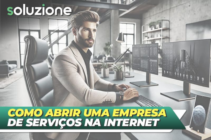 Como abrir empresa de serviços de internet - Imagem de especialista em serviços digitais em uma mesa de escritório